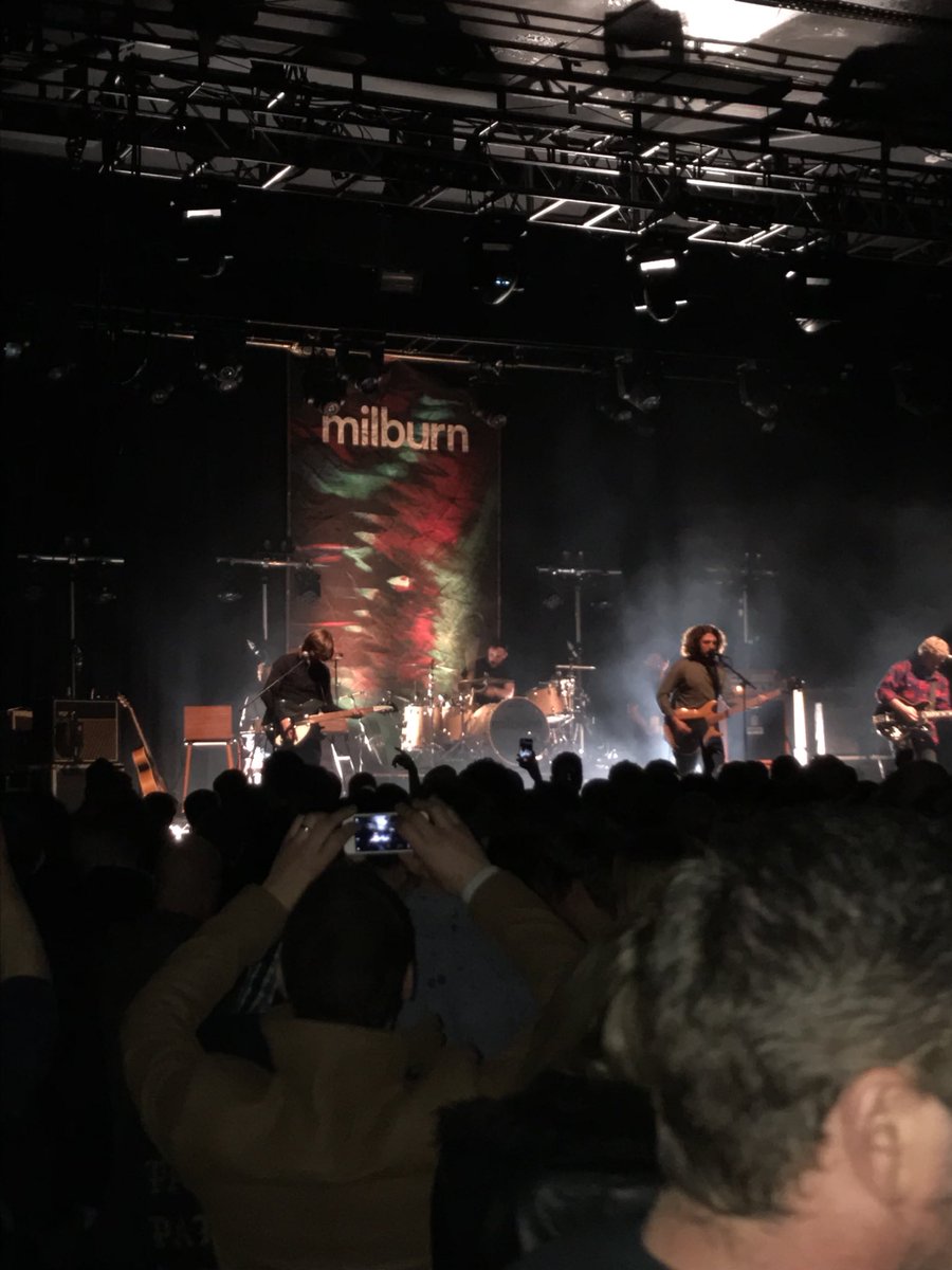 flanny_1988's tweet photo. How the fuck did I end up here tonight https://t.co/VrsyhVhCss