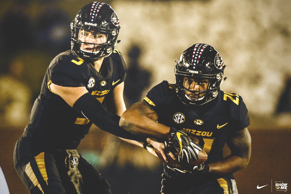 Ish Witter's longest run of his career (52 yards) has come in his final game at Faurot Field.

He's also over 2️⃣0️⃣0️⃣0️⃣ yards for his career.

#MIZ #ShowMe 🐯🏈