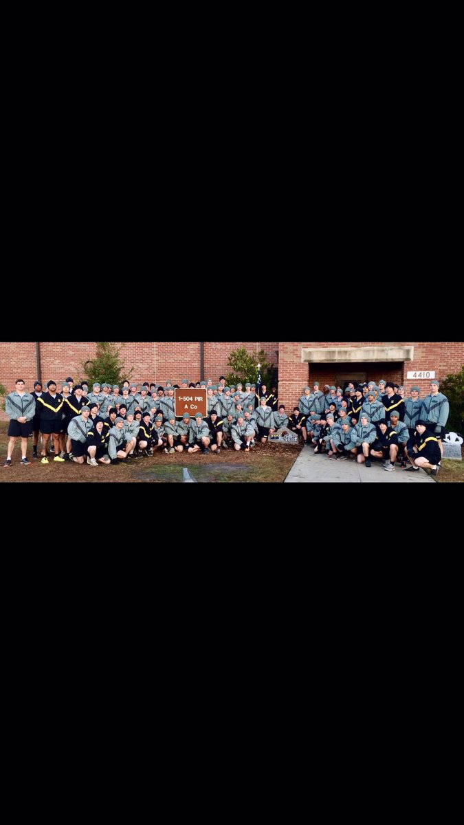 Gonzoo_13's tweet photo. Gotta wish a happy Veterans Day to my boys in the sandbox right now, y'all stay safe fuckers #bonehard #degenerates https://t.co/cNCwMWVVzY