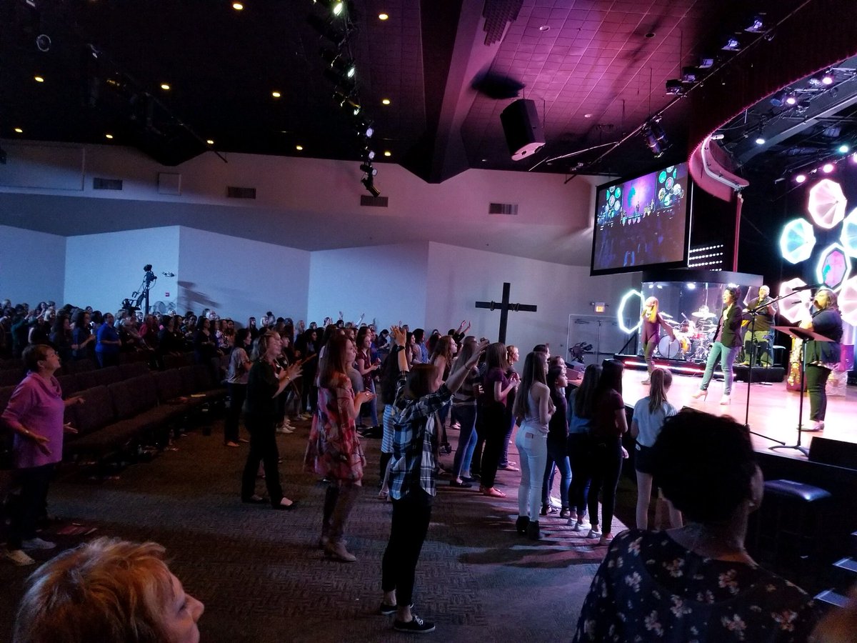 barbroose's tweet photo. I loved being a part of last night’s Cherished Women event  @DiscoveryFL in Orlando! Congrats to Tami Ward and her fabulous team on a beautiful God-honoring evening! #cherished https://t.co/pQAITjUZcZ