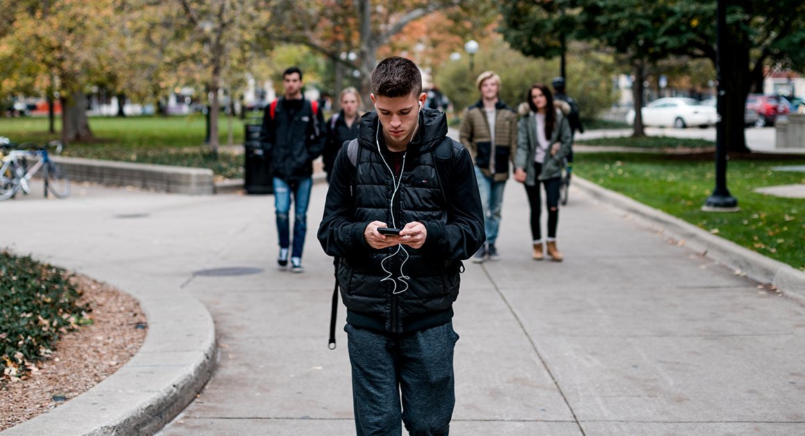 politico's tweet image. “If you’re a poor person and you don’t hate the University of Michigan, you deserve to. That has to be a completely obnoxious institution.” politi.co/2hkGSMh