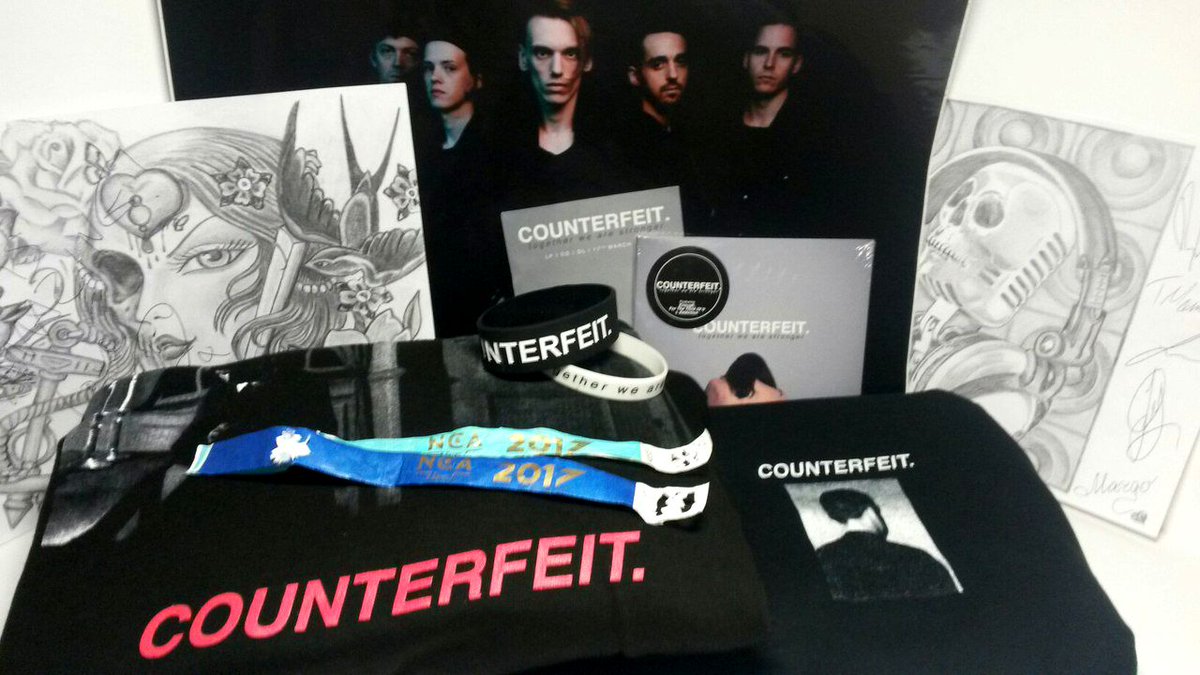 MargoMyaok's tweet photo. Thank you so much @counterfeitrock for the chic show and unforgettable feast for soul and body !!! Adrenaline is off the scale still!!!! ХХХХХ #Counterfeit #WeAreCounterfeit https://t.co/FjpnBuDFsJ