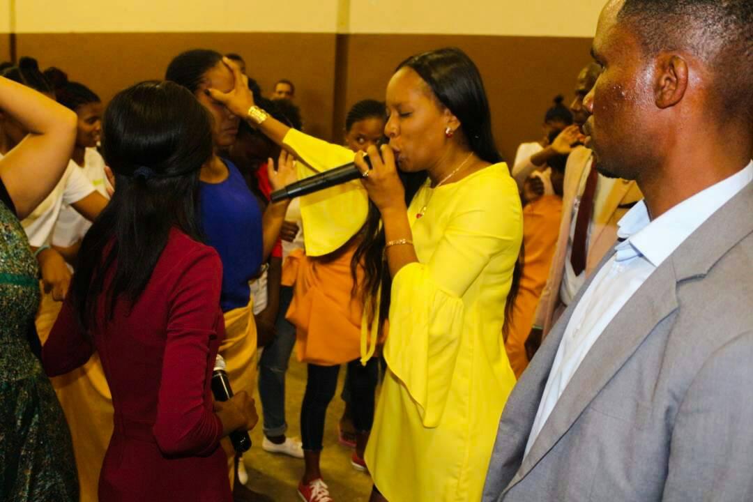GmKangandji's tweet photo. An honor 2 hv preached #TheGoodNews of Jesus alongside my Prophetic brother @RuwachAngel01 in Mariental!God is raising a generation tht is 2 cause a stirring in th atmospher of Namibia🔥
We r #Conduits of HIS anointing upon @UebertAngel
#AggressiveSoulWinning https://t.co/Cm7JgdXRzJ