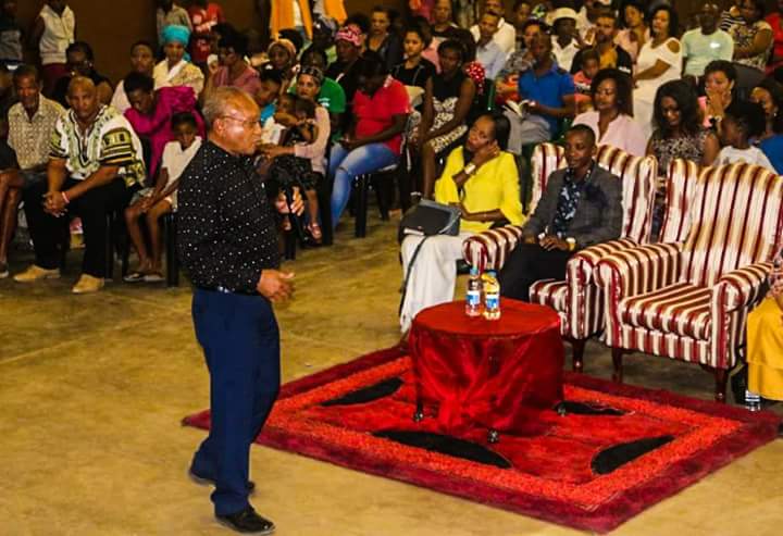 GmKangandji's tweet photo. An honor 2 hv preached #TheGoodNews of Jesus alongside my Prophetic brother @RuwachAngel01 in Mariental!God is raising a generation tht is 2 cause a stirring in th atmospher of Namibia🔥
We r #Conduits of HIS anointing upon @UebertAngel
#AggressiveSoulWinning https://t.co/Cm7JgdXRzJ
