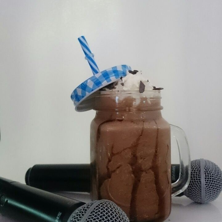 arte_gelato's tweet photo. Drops the mic...#artegelatosa #freakyshakes #neighbourgoodsmarket #27boxes https://t.co/SQ1Y5pZtJC