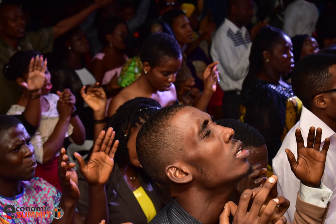 mastersplace's tweet photo. Moments;
#PraiseandWorship
#EconomicSummit2017 https://t.co/JfRA698XOo