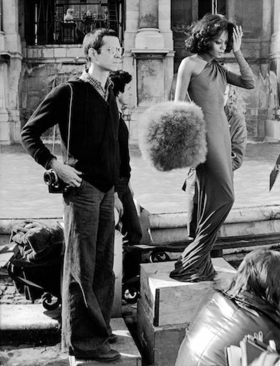 lizdaughter1's tweet photo. @DianaRoss Representing all kinds of #chicness (even during a break from filming) Congrats on your #AMAs ‘Lifetime Achievement’ 🏆Award👏🏾👏🏾 #Mahogany @TheRhondaRoss @TraceeEllisRoss @ChudneyLRoss @RossNaess @realevanross https://t.co/11sJ2uZ8Bj