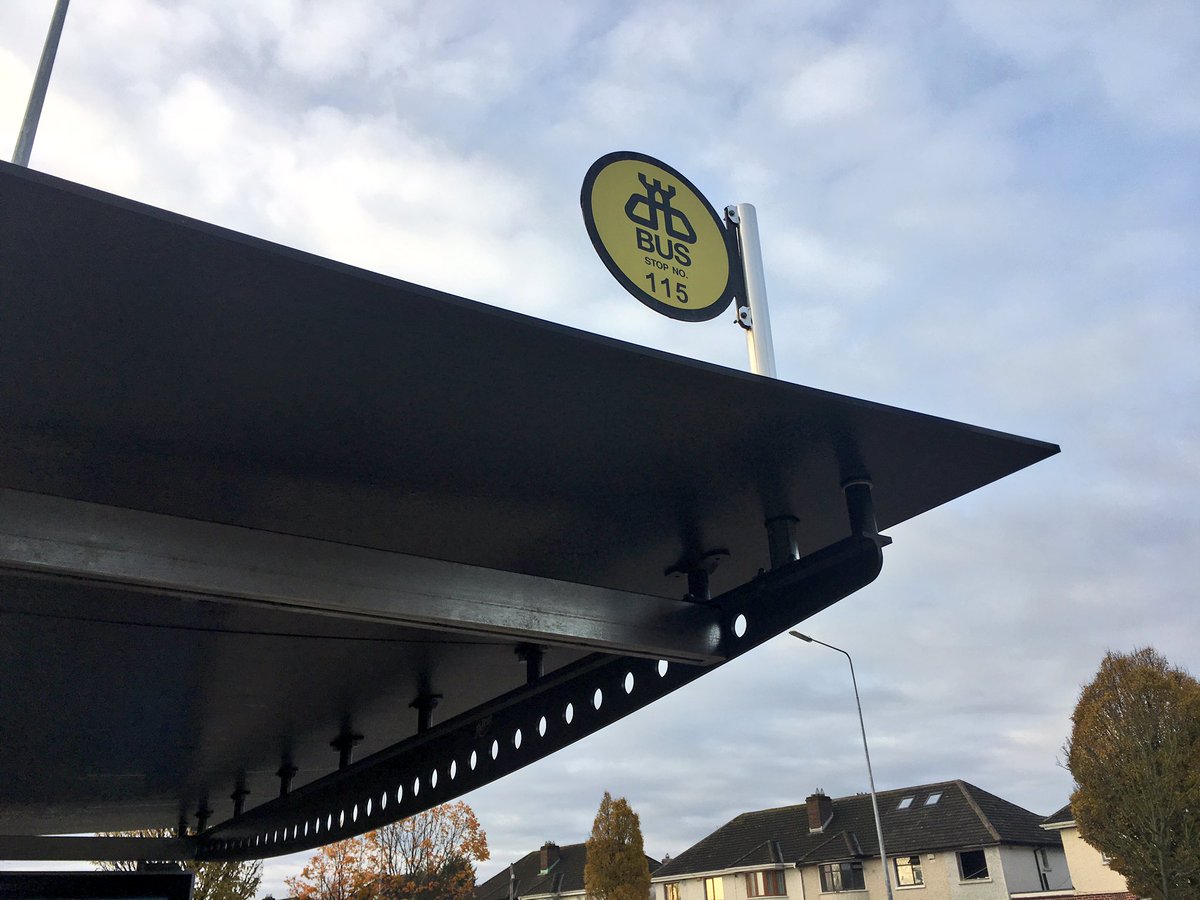 Shane_Carter_'s tweet photo. Company pivot - a Startup that actually provides public transport on a Sunday! @DublinBus don't you know I've hacking to do? #SWDubUNI #StartupWeekend #TeamAxess https://t.co/ca200eLU0g