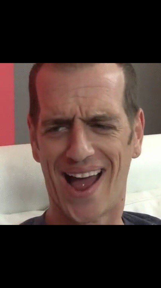 оу май с красными глазами. оу май лицо. оу май оригинал. джаред даймонд оу май. оу май мем с красными глазами.