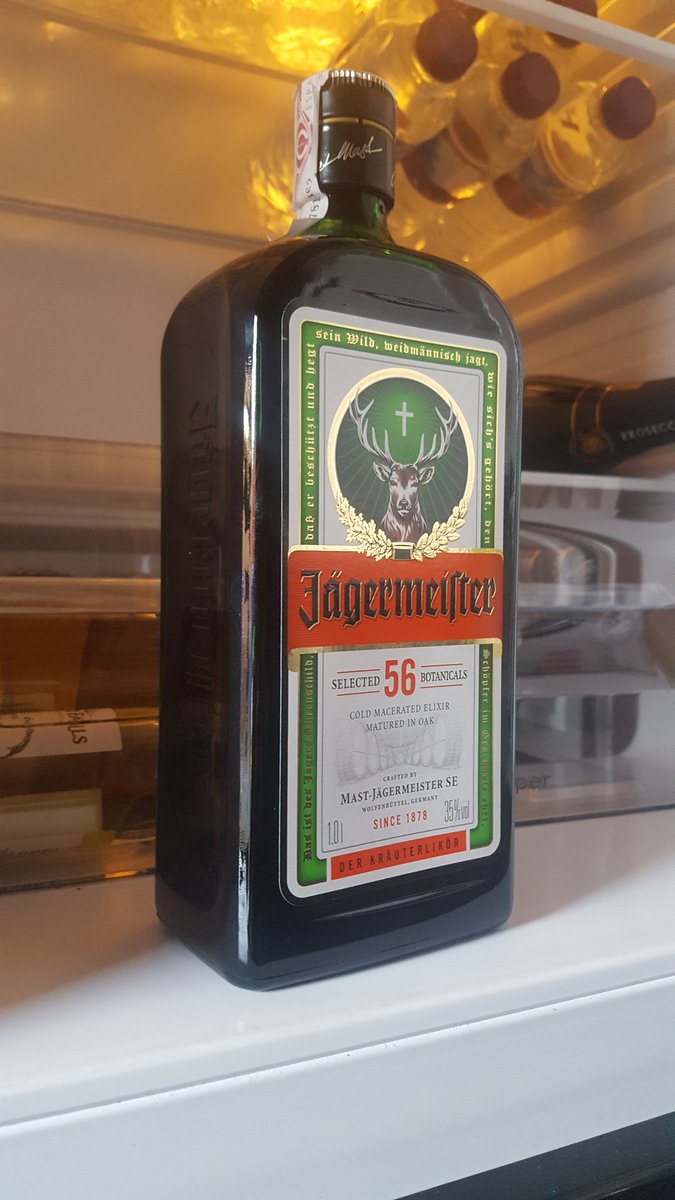 Capn_Average's tweet photo. Gift from mum coming back from her holidays! @JagerUK #jagermeister #root56 https://t.co/q6HV28otGm