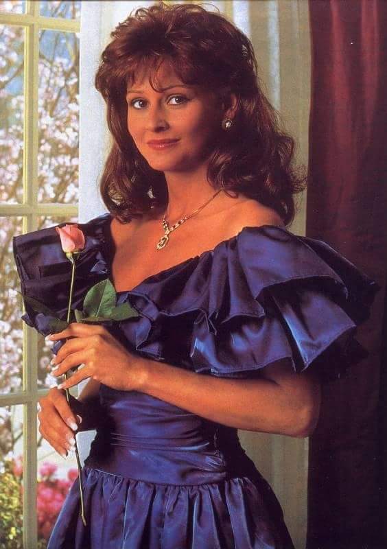 Wrestling Happy Birthday   to former manageress  Miss Elizabeth R.I.P 