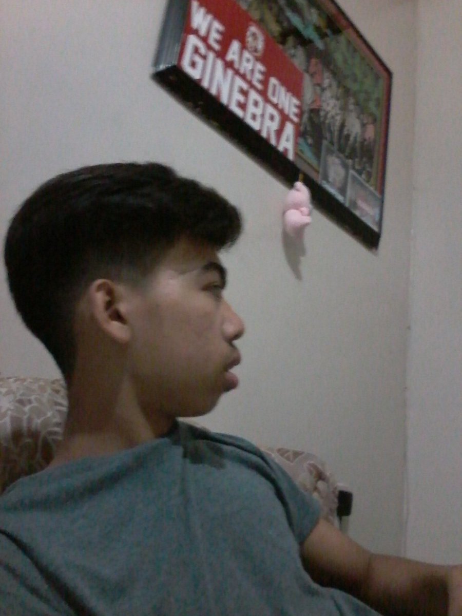 aldwin_dMAX's tweet photo. Anyare 😂😂 Picturan niyo pa sige lng https://t.co/roP94jXWv6