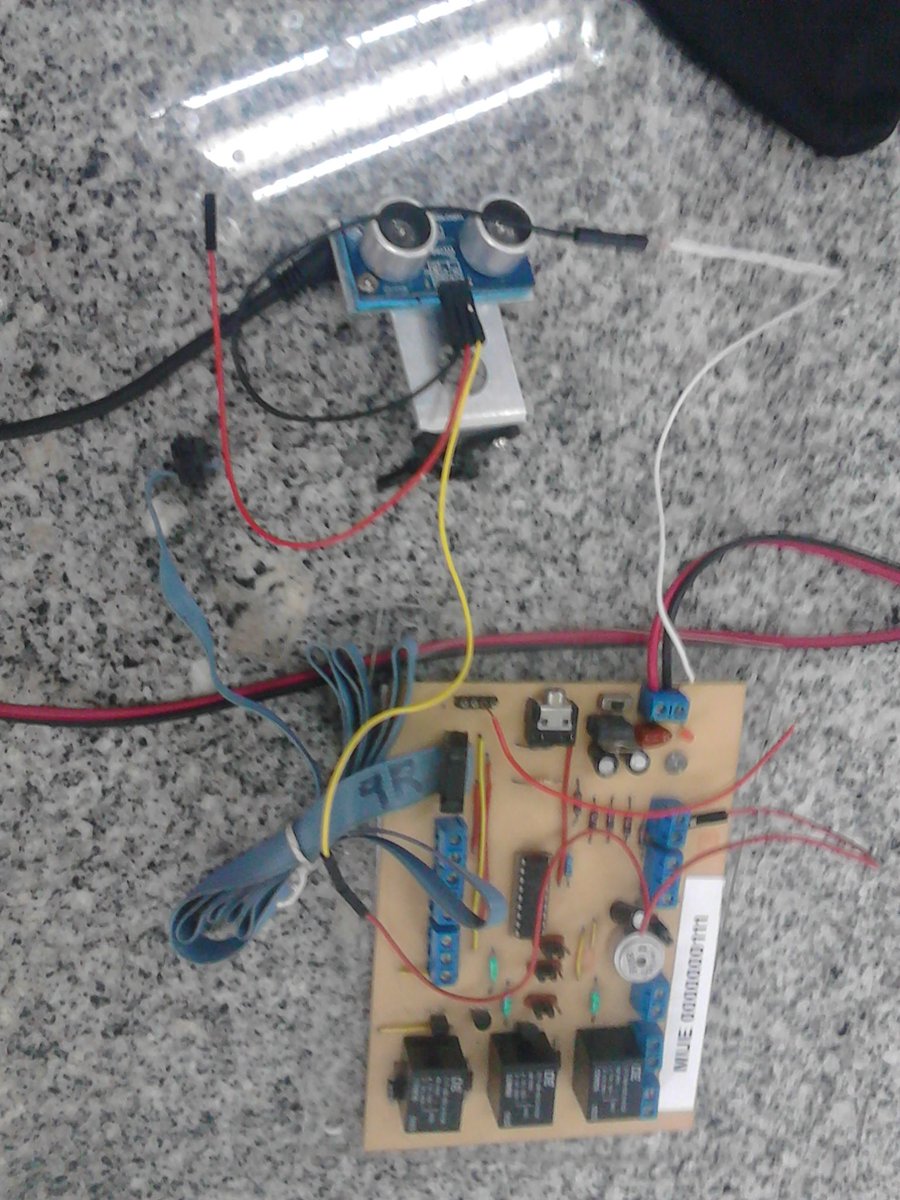 cbitfelixmanuel's tweet photo. Formadores tecnológicos crean un prototipo de sonar para personas con discapacidad visual. Robótica Trujillo 2017
@Rafaelsimonchac
@fundabit
@fundabitMirpz
@ZEMPLAZAMORA16 
@JauaMiranda https://t.co/YUXBjMXLr6