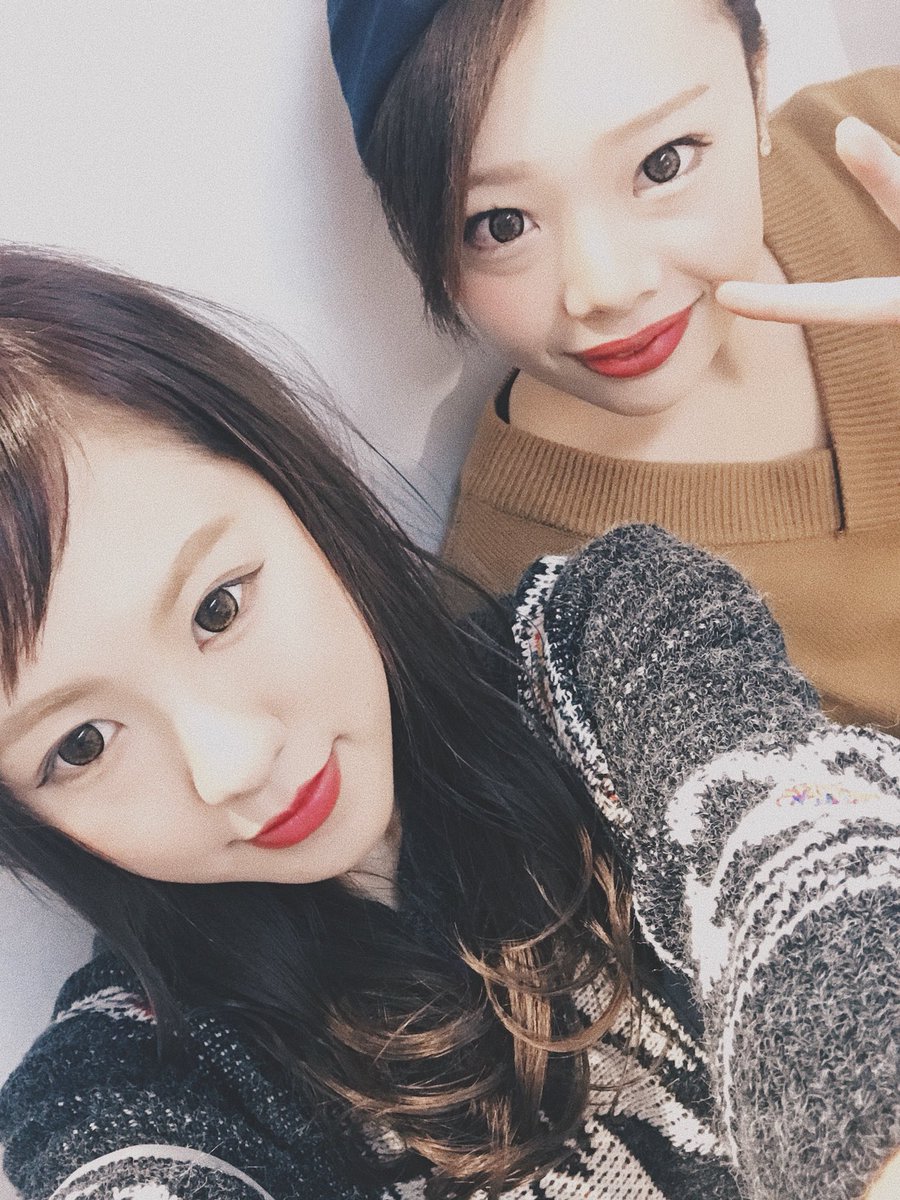 sssssk1234's tweet photo. 安定のサキャイと
2人で遊ぶの初めてな気もする
アスカ🤧🤧🤧🤧
そしてバイトチュウだったサユチャン
タノシカタ😊

頭痛い寝過ぎた👌朝寝てから引きこもりしてたけど、茉耶が外に連れ出してくれるらしいワーイ😽❤️❤️ https://t.co/4UVaqwtYIx