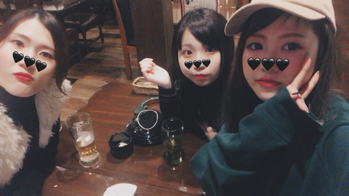 sssssk1234's tweet photo. 安定のサキャイと
2人で遊ぶの初めてな気もする
アスカ🤧🤧🤧🤧
そしてバイトチュウだったサユチャン
タノシカタ😊

頭痛い寝過ぎた👌朝寝てから引きこもりしてたけど、茉耶が外に連れ出してくれるらしいワーイ😽❤️❤️ https://t.co/4UVaqwtYIx