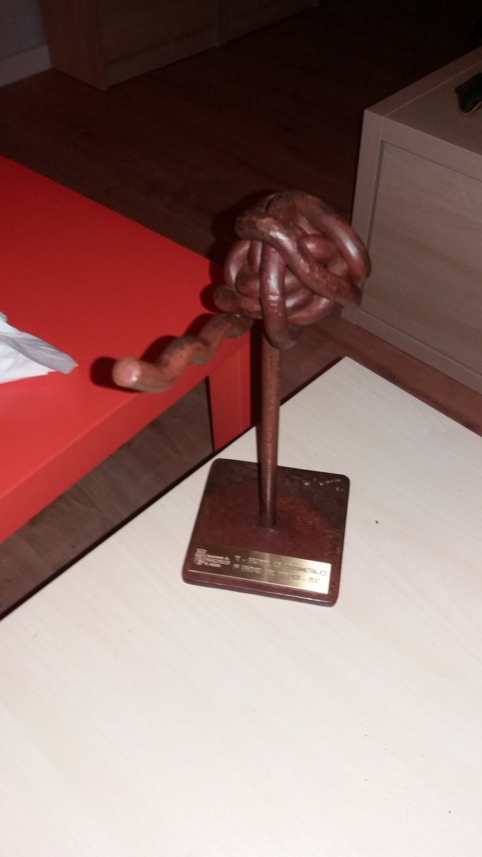 Anoche estuvimos en el Festival Cortoespaña de cortometrajes de Paracuellos del Jarama, hemos ganado el 1° premio del público!! Felices