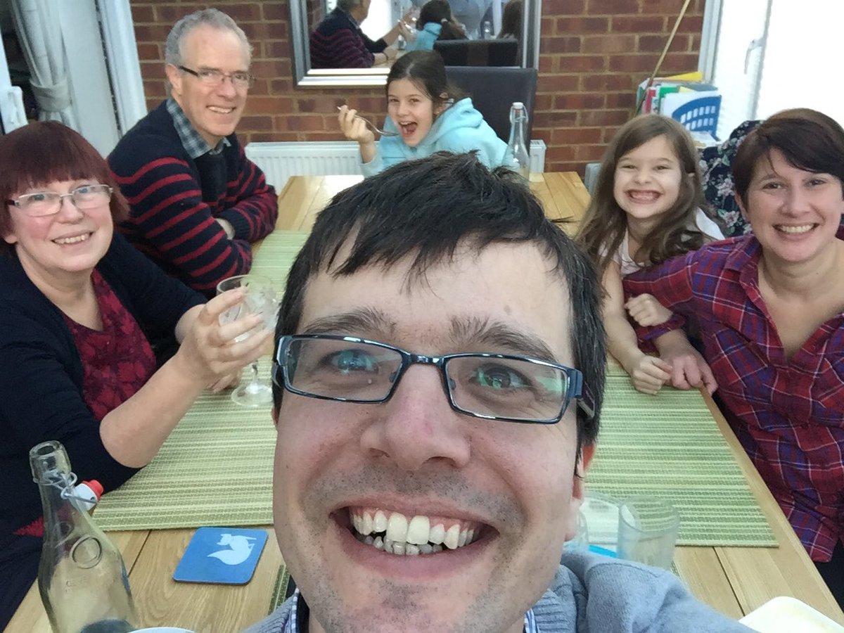 RevRugg's tweet image. Come home for lunch Sunday! Main course done, dessert about to be under way. #Yumyum. Pumpkin pie and cookies and cream. @htclaygate