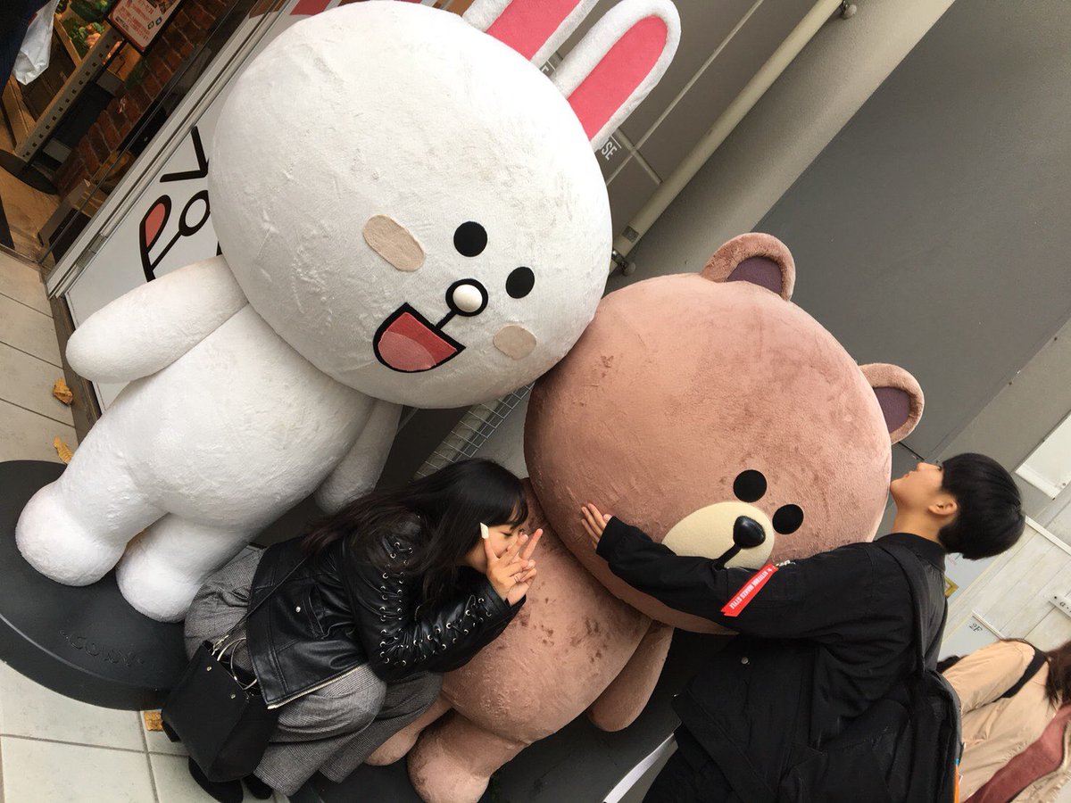 k___illa's tweet photo. この二日間死ぬほど楽しかったし色んな人に会えたしまたるなと思い出増えてもう楽しすぎた。
現実戻りたくない。
次会えるのはクリスマスかなーーー、またそれまでがんばろ。

@___JH___ https://t.co/4QrtKRERL1