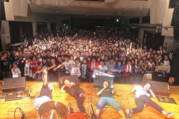 Umeda Tradのキャパはどれくらい 座席のレイアウトは フェスセト