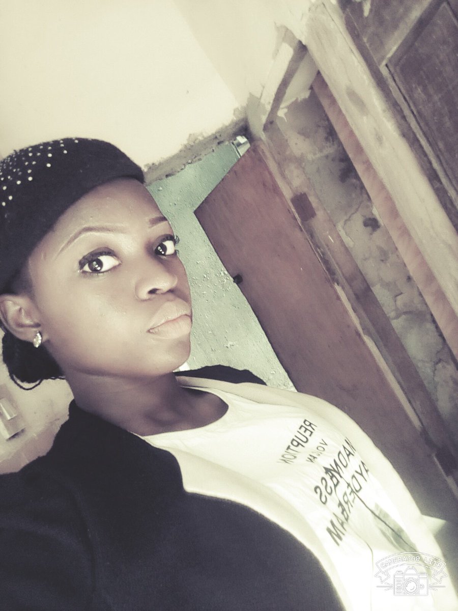VictoriaAyeni8's tweet photo. Legit Bae.....*sovabaedontchange* https://t.co/UVMJTwm3H0