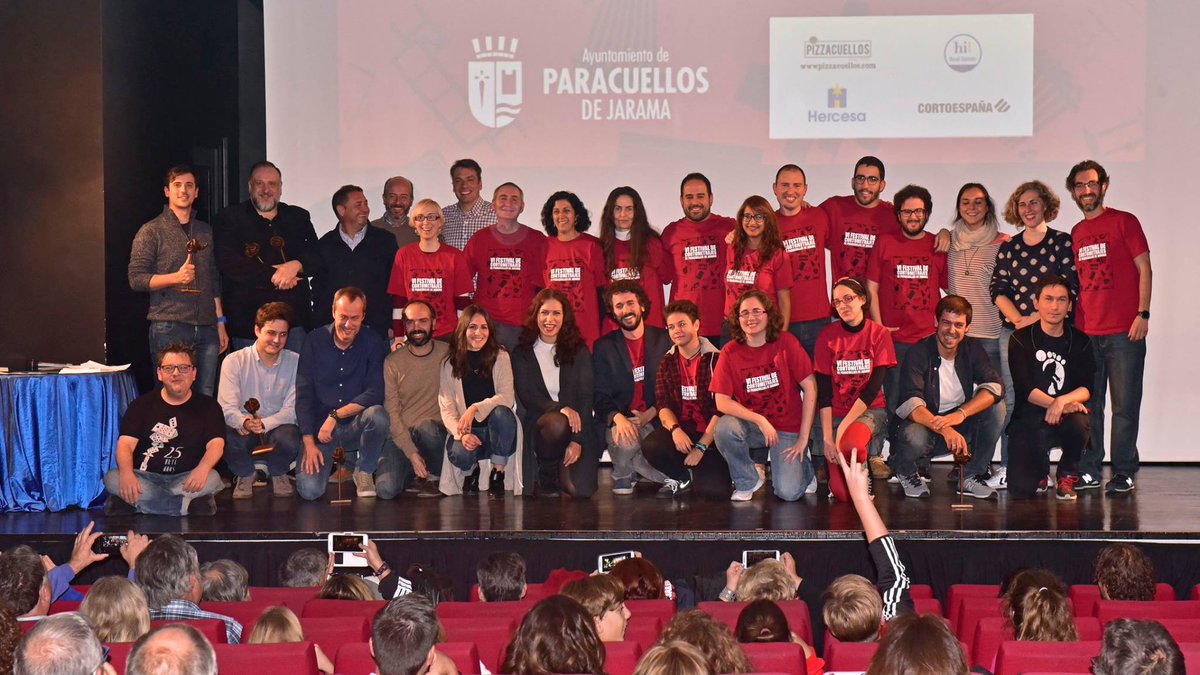 Palmarés VI Festival Paracuellos de Jarama:

1º premio jurado: Tiempos muertos
2º premio del jurado: Extraños en la carretera
Mejor actor: Fernando Albizu
Mejor actriz: Isabel Gaudí
Premio jurado joven: Como yo te amo
1º premio público: Mujer y filipina
2º premio público: The app