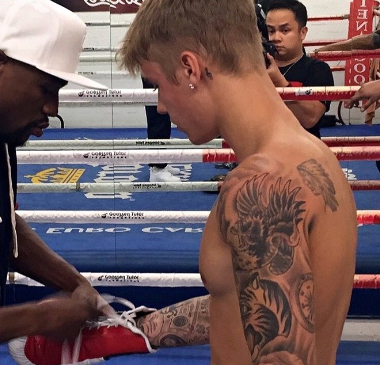 Justin (@mcannkingbieber) on Twitter photo 