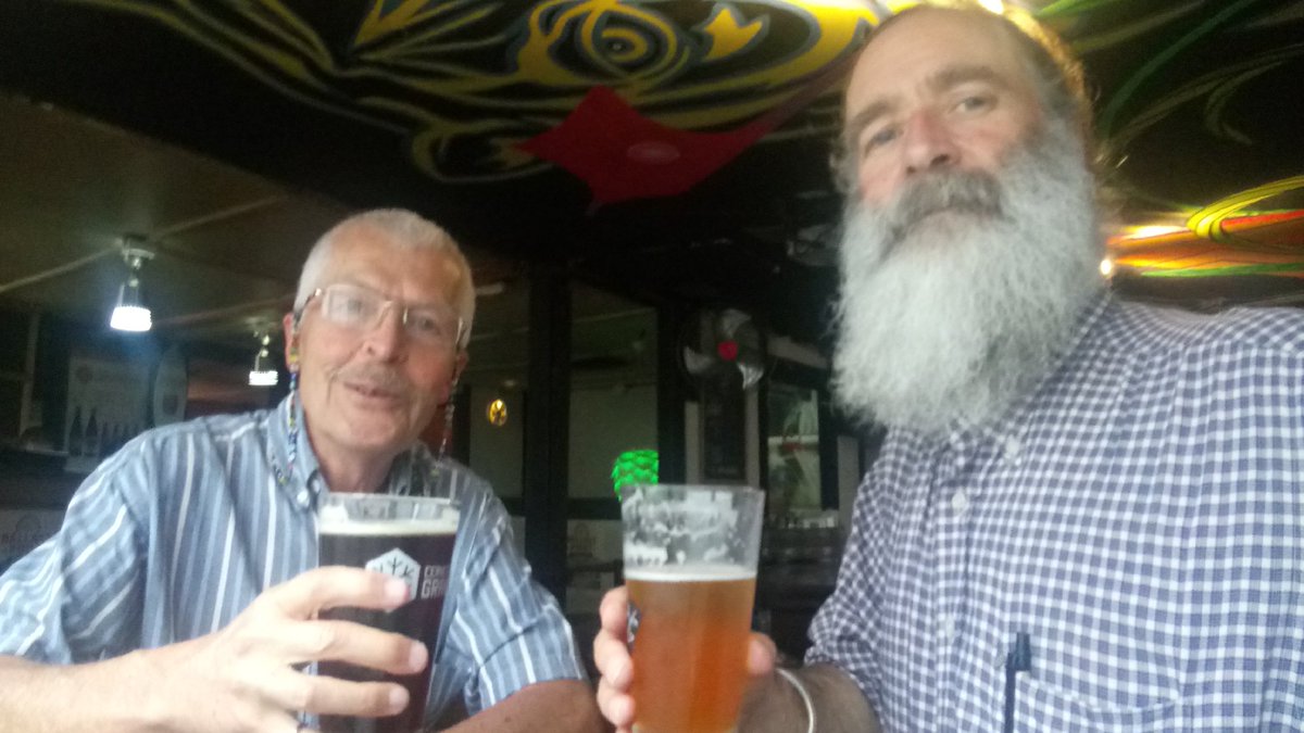 Visita Chile Bob Furber, me enseñó a hacer cerveza en 1986 en Victoria BC. Algo de este boom le toca a él. Salud en @pepperland!