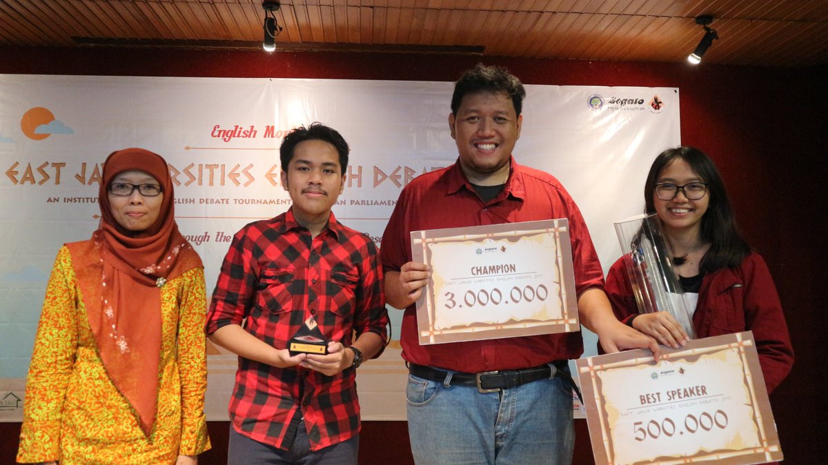 FORMASI UB A as the champion of EJVED 2017. Congratulation! 😉
#EJVED2017