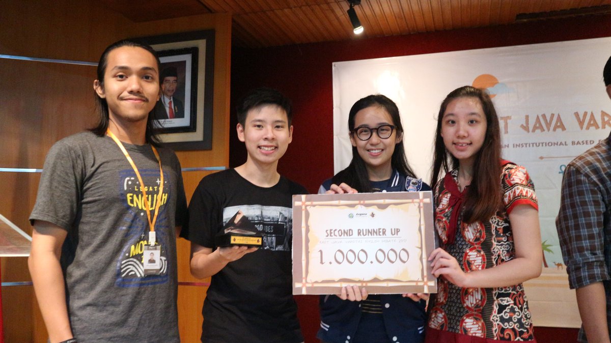 UKP A as the second runner up of EJVED 2017. Congratulation! 😉
#NEO2017