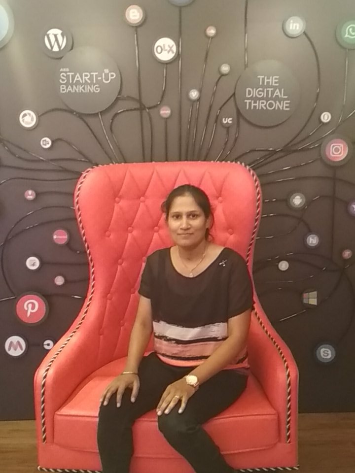 nishajg's tweet photo. #AxisStartupVision @AxisBank at digital women award. https://t.co/FtkuLQEv5o