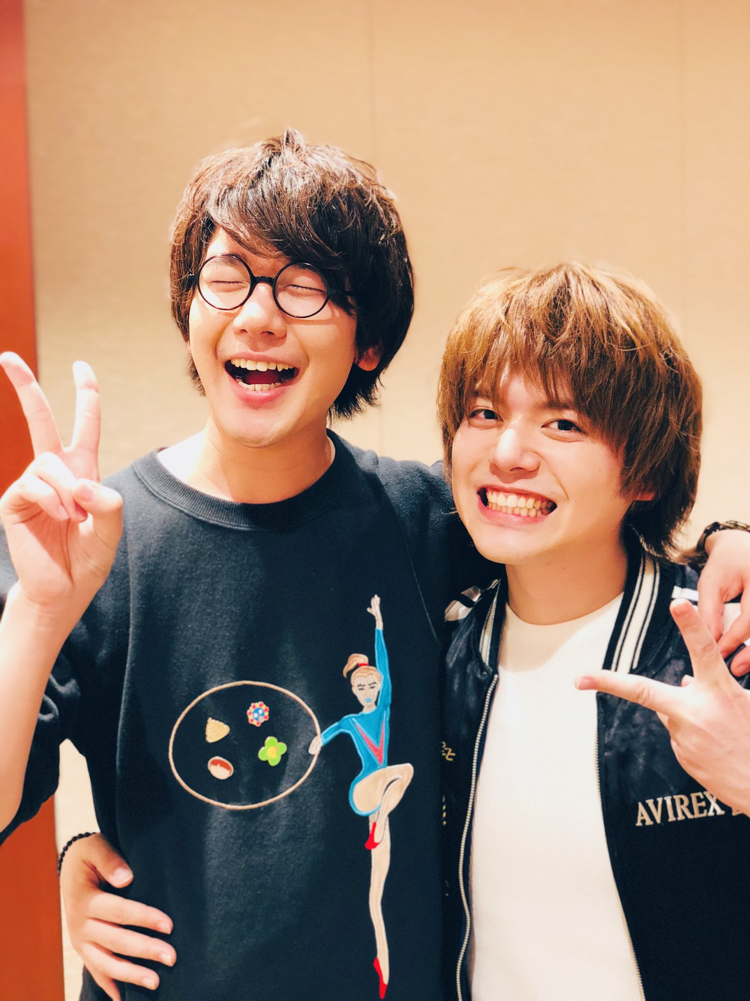 花江 夏樹 A Gオールスター17ありがとうございましたー としたいとの対決は負けてしまいましたが楽しい時間でした エジソンとしたい そして楽屋が一緒だったゆーまくんと一枚 T Co 7go7pacppx Twitter
