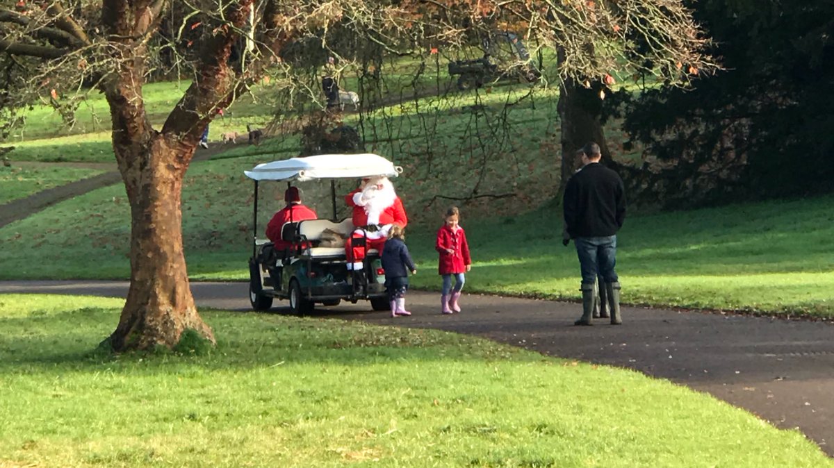 mamsquadlife's tweet photo. Spotted #Santa @NTDyffrynG #wales https://t.co/G2Ax6FXzb1