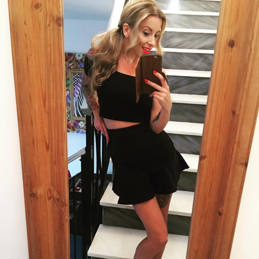 TW Pornstars - Charlie Zoe - FREE OF. Twitter. #NewProfilePic. 12:31 PM