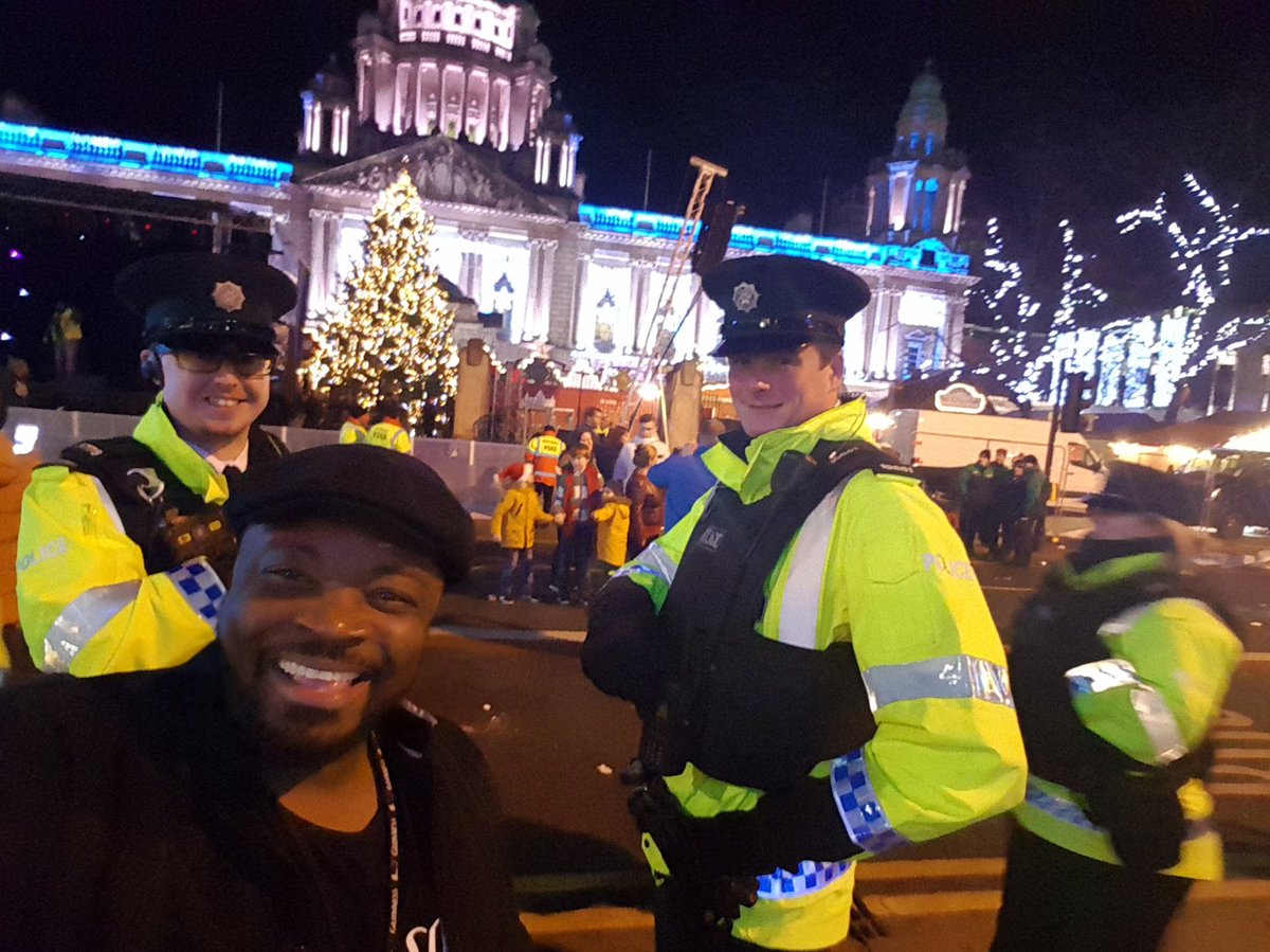 #belfastlights <a href="/coolfm/">Cool FM</a> <a href="/belfastcc/">Belfast City Council</a>  <a href="/PoliceServiceNI/">Police Service NI</a> also likes a Safe Festive Belfast