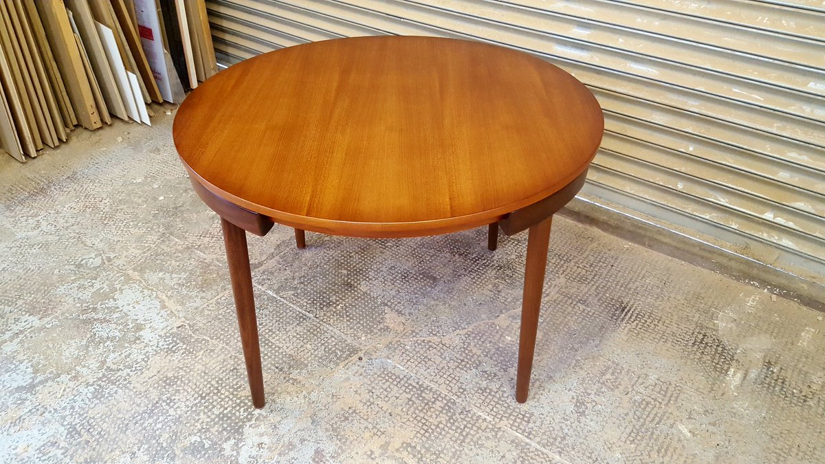 Docfurniture's tweet photo. Teak table &amp; chairs restored, Hans Olsen, Frem Røjle 
#hansolsen #fremrøjle #teak #teakfurniture #teaktable #gplan #retro #repolished #upcycledhour #sheffield #sheffieldissuper #thefurnituredoctor #frenchpolish #restorationweekend https://t.co/TIgst6RewX