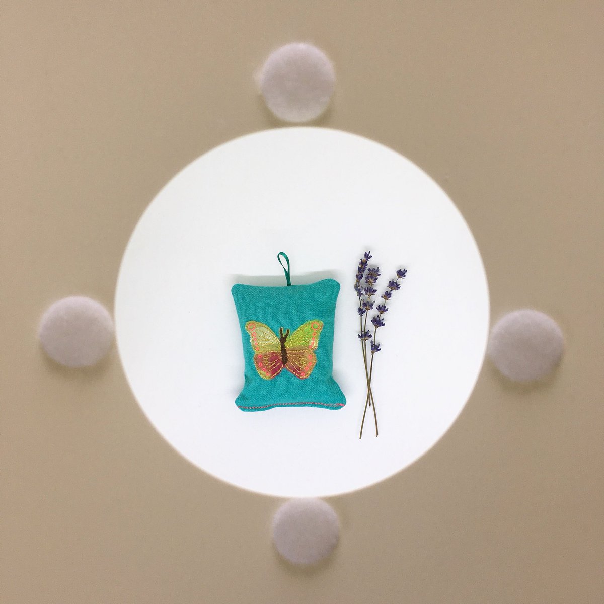 #one...only 69 to go 😂 #photoshoot #bysally #handmadechristmas #etsyuk #buylocal #frome