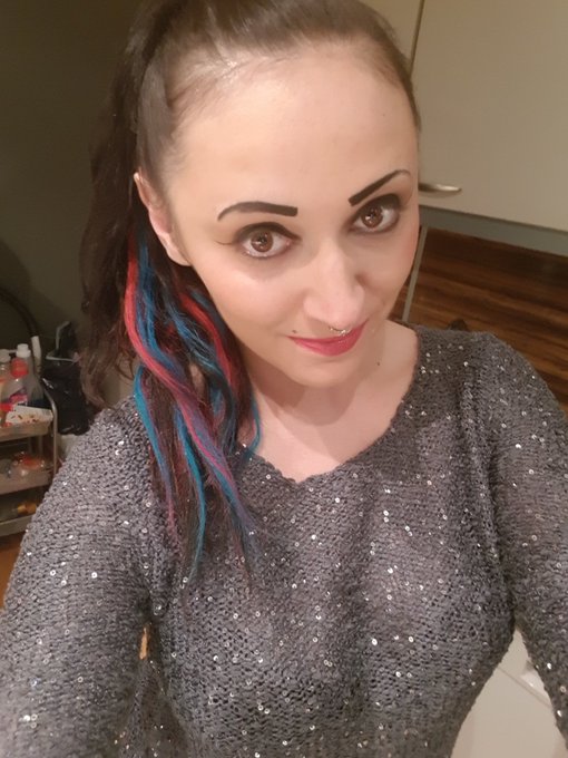 Babys bin in Berlin  Wer Lust hat mich zu buchen f&uuml;r geilen Sex bitte melden  Lieben Gru&szlig;  #BonitaDeSax<a href="/tag/bonitadesax"class="tags"><span>#bonitadesax</span></a>