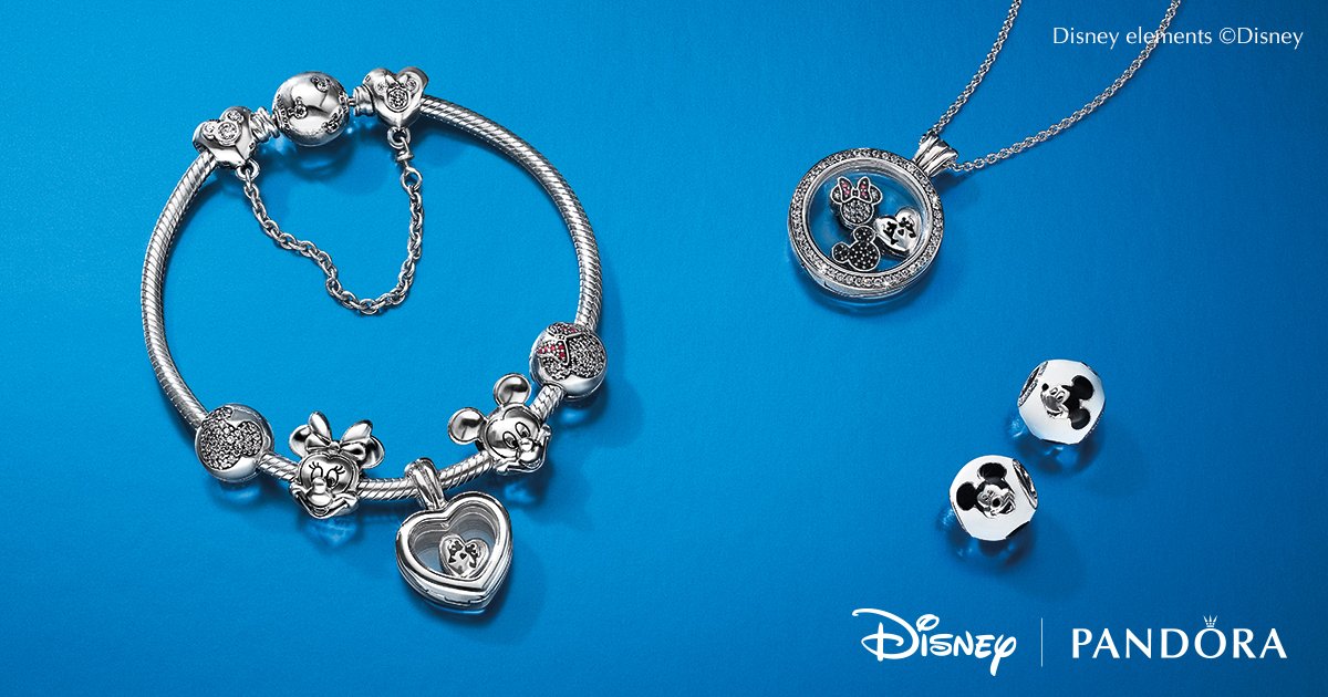 PandoraPlaza's tweet photo. ¡Añade un poco de romance de cuento de hadas a tu vida con la colección Disney, Minnie Mouse y Mickey Mouse de joyería PANDORA! #DOSeeTheMagic https://t.co/j22r2rl8gS