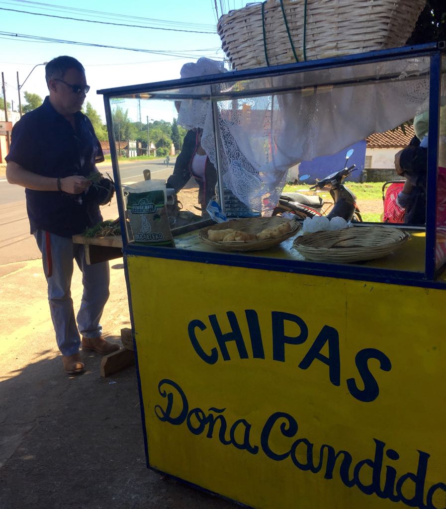 FSilvaFacetti's tweet photo. Preparando el #TererePANTANO en el puesto de #KarinaALEGRE que también vota #Lista7 #dePUNTAaPUNTA. #SanIgnacio #Misiones #CapurroDIPUTADO https://t.co/rR0rdYNBpK