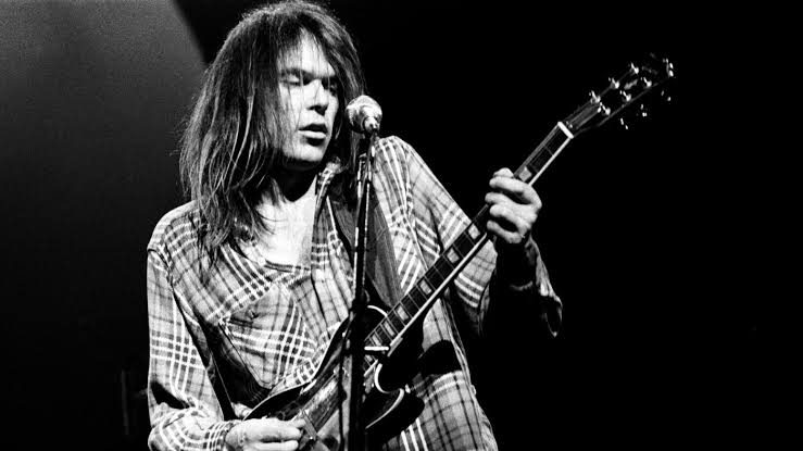 Old Man look at my life 72 & there is so much more -NEIL YOUNG is 72 today HAPPY BIRTHDAY NEIL! 