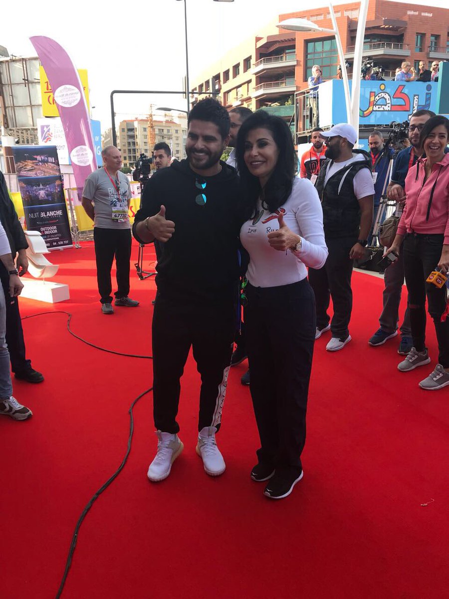 NassifZeytoun's tweet photo. It’s a pleasure for me to be here today! To perform at the opening of @BeirutMarathon 2017! Happy 15th anniversary! Thank you May El Khalil and #beirutmarathon2017 #NassifZeytoun #Beirut #Lebanon ❤️✌️ https://t.co/NsuHbVnZyF