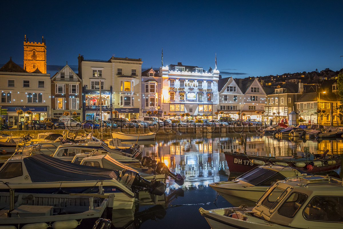 dartmouthphots tweet picture