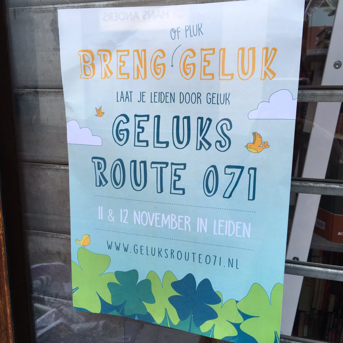 Geluk is ... met de wind in de rug naar de @geluksroute fietsen.