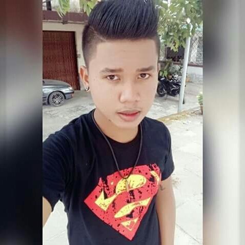 KyawSar3's tweet photo. #NewProfilePic https://t.co/0Qr4hDatNe