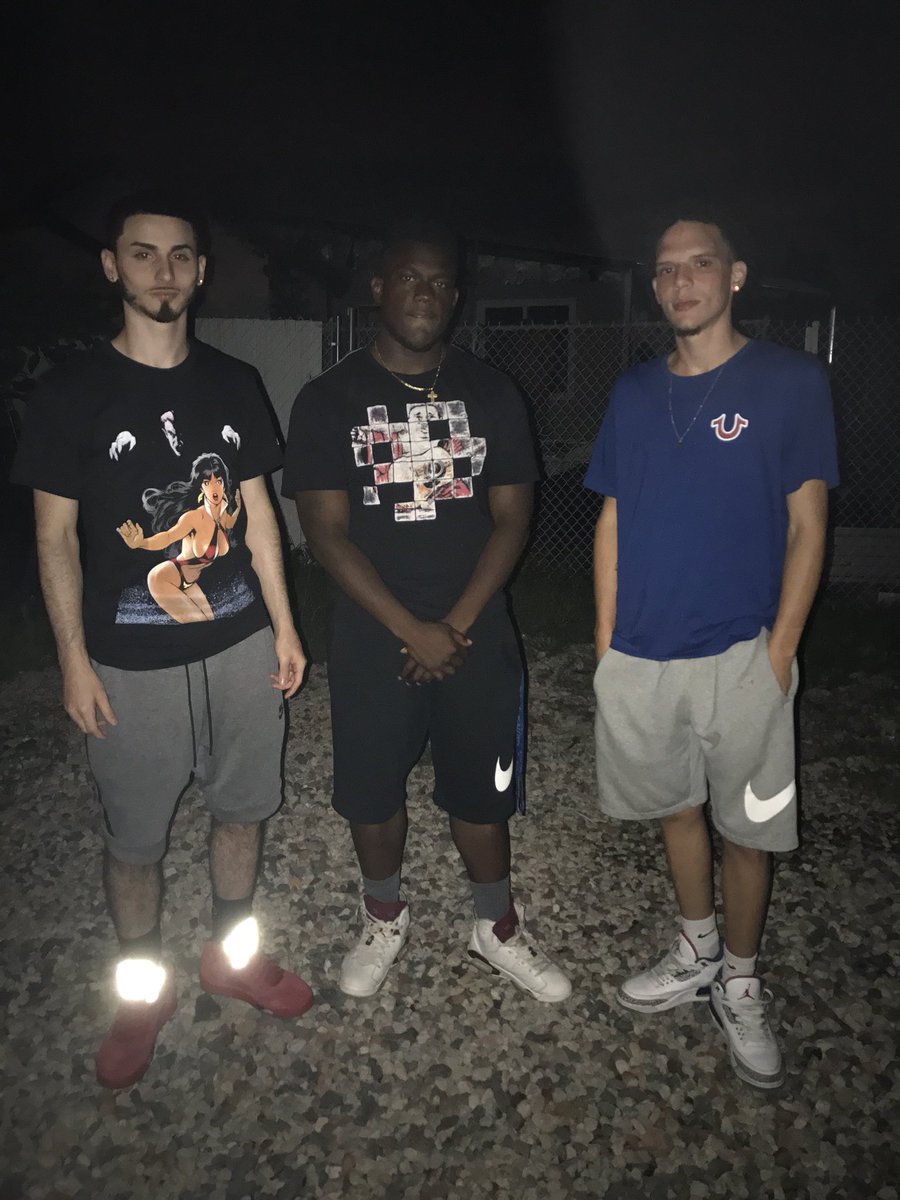 christianricee's tweet photo. Happy birthday to my fuckingg guyzer 🙌🏼🎊🎊 you already know what it is bro , gotta be turnt today juu shmell me , love is love broo , hope you enjoy the day bruv ✊🏼❤️❗️@MylesScotland8_ https://t.co/xXNadPjmNc