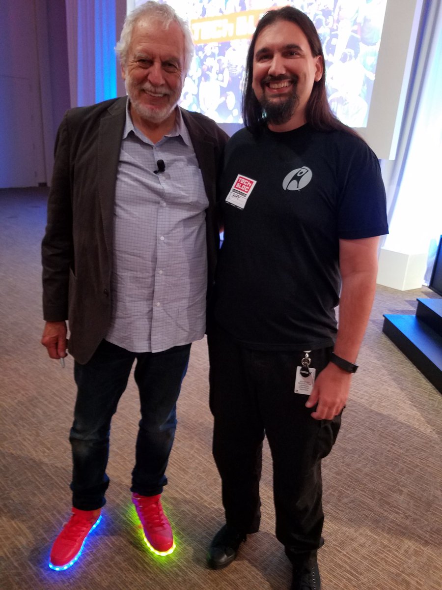 jimmygrml's tweet photo. So incredible to meet Atari founder @NolanBushnell in the Rackspace Castle :) #Atari #1040ST https://t.co/qunkDa2nC6
