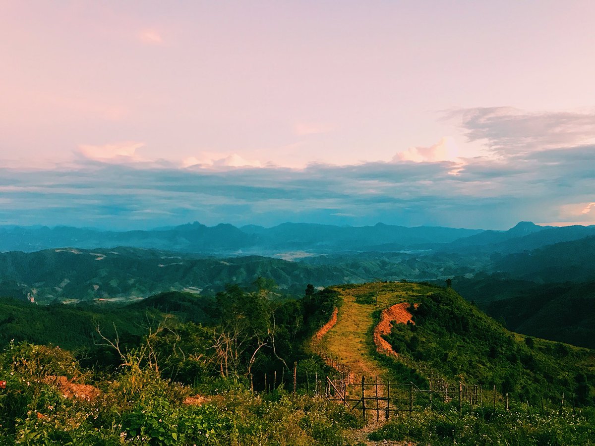 doabunk's tweet photo. I’ve been very pleasantly surprised by how beautiful Laos is! Absolutely beautiful country 😍 https://t.co/3NrEZ2KyRQ
