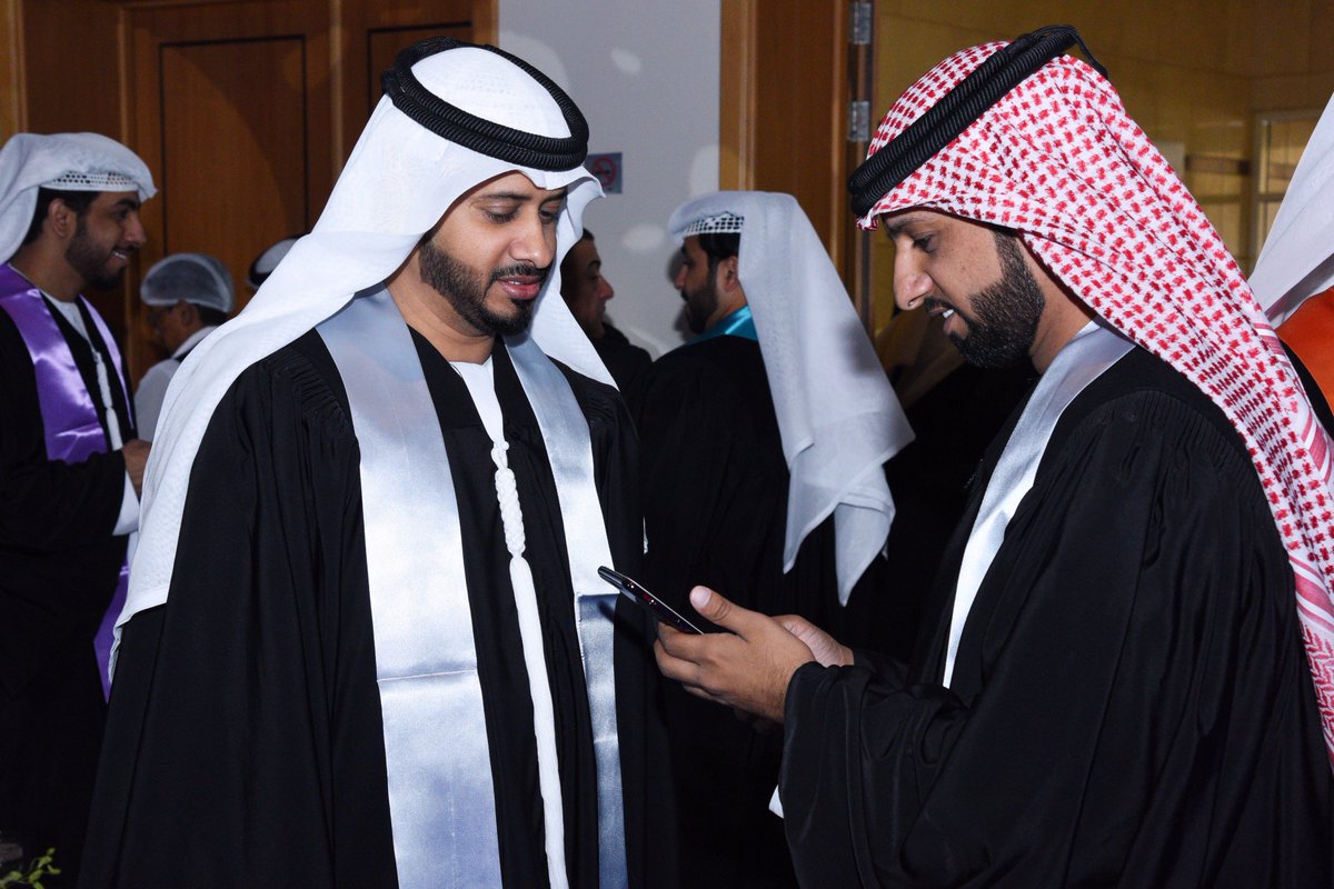 fujairahuni's tweet photo. #صباح_النجاح
#augrad2017
@AU_Fujairah https://t.co/xLEhGCQvUY