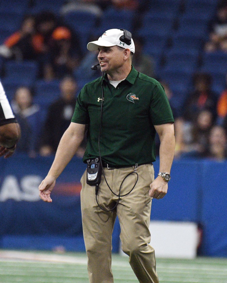 UAB_FB's tweet photo. 7-3 is a reason to smile 😃 https://t.co/REp70fsi1Q