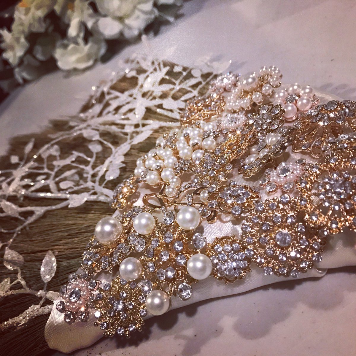 blingbrooms's tweet photo. Would you like to Jump the Broom or know someone who would? Click https://t.co/kWcE2fK7i3 to follow and request a tailor made Jumping Broom! https://t.co/WqQRPbfdmf